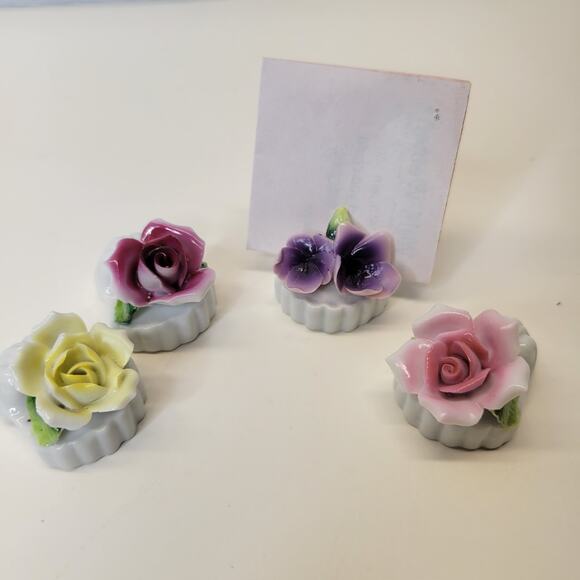 Set of 4 Vintage Aynsley English Fine Bone China Flower Place Card Holders - Picture 6 of 7